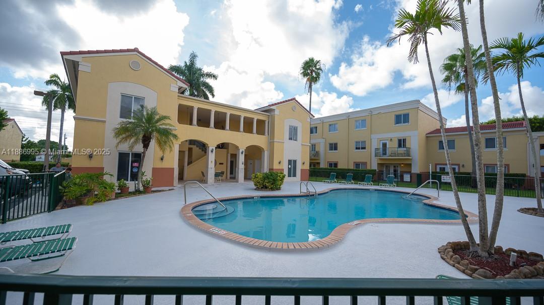 Property photo # 4