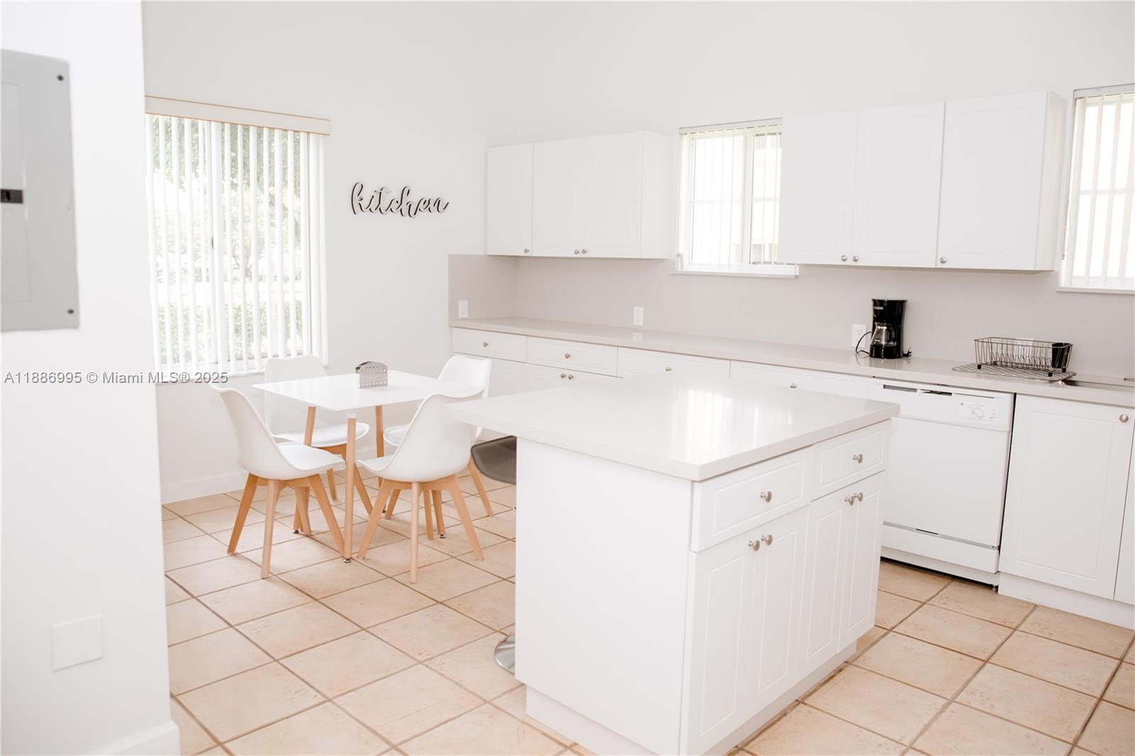 Property photo # 8