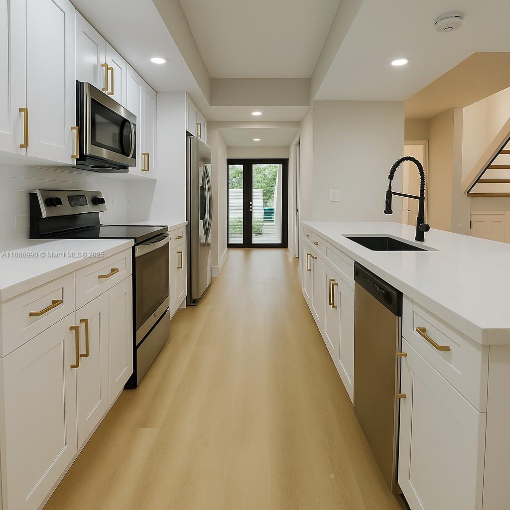 Property photo # 9