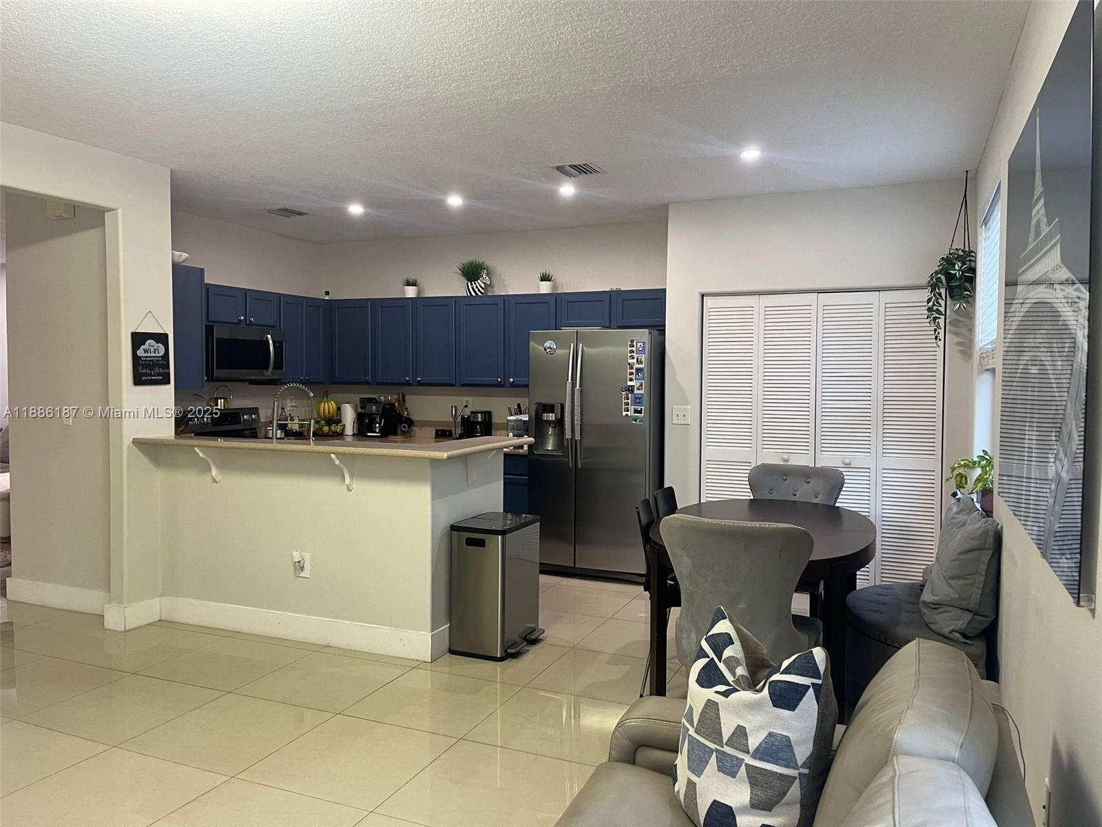 Property photo # 8