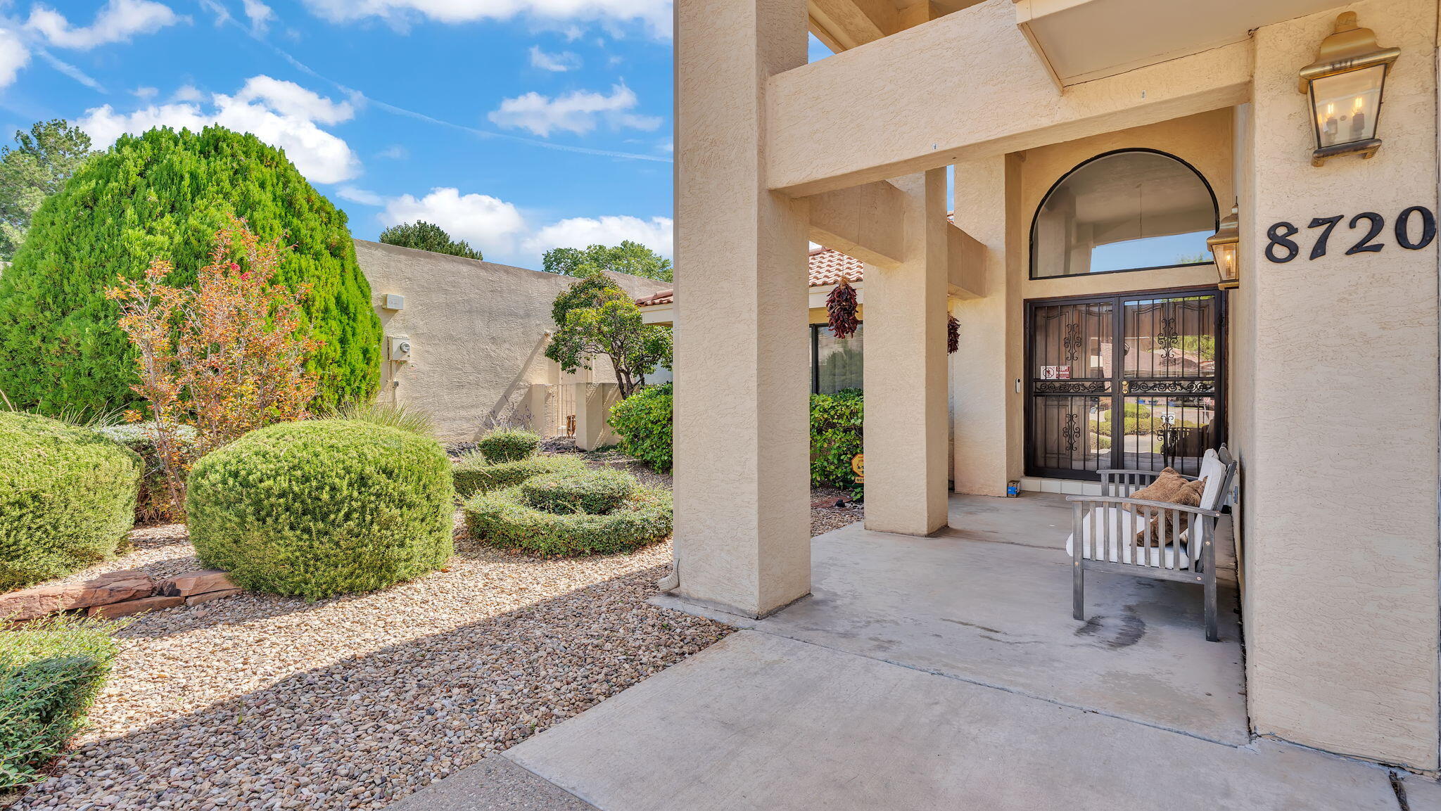 8720 MADRE Avenue NE 