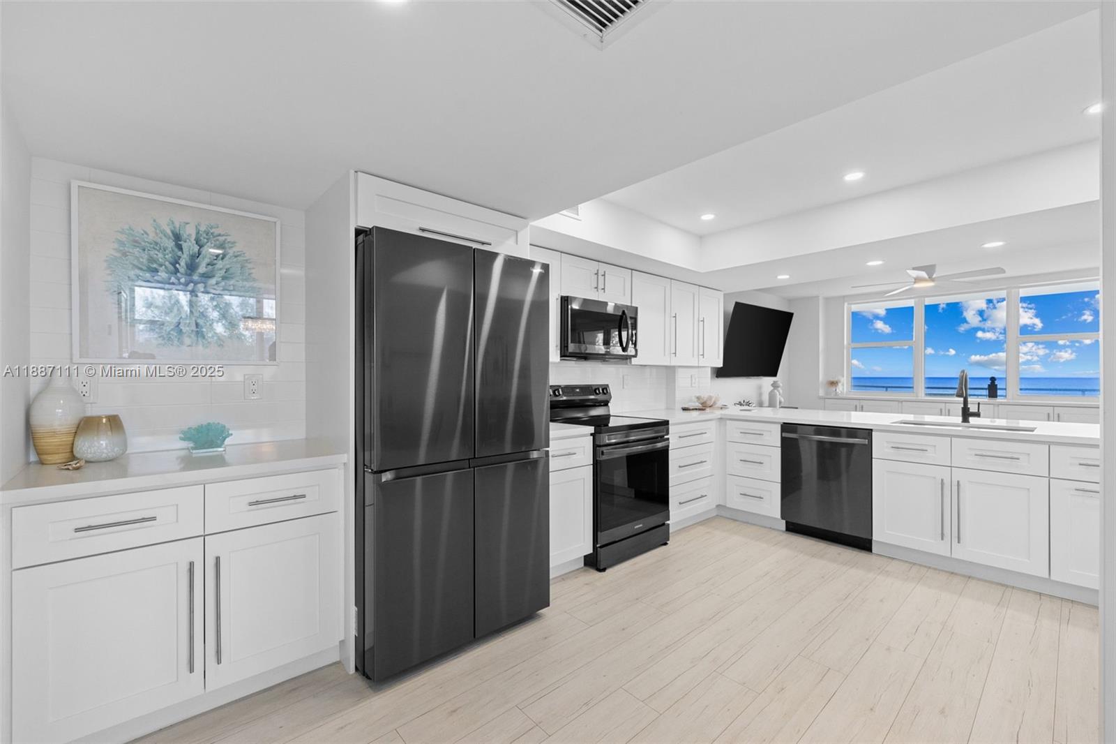 Property photo # 2