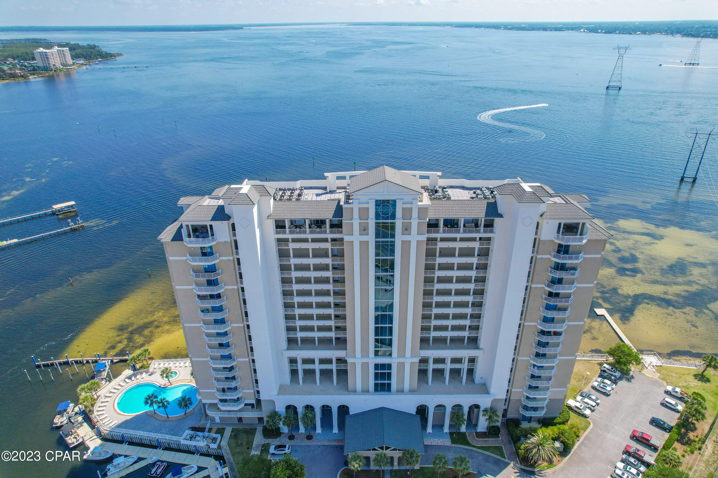 Gahf0ff3aqyssq2yiumk6_1a Eylcsbqnrxbkqhesea