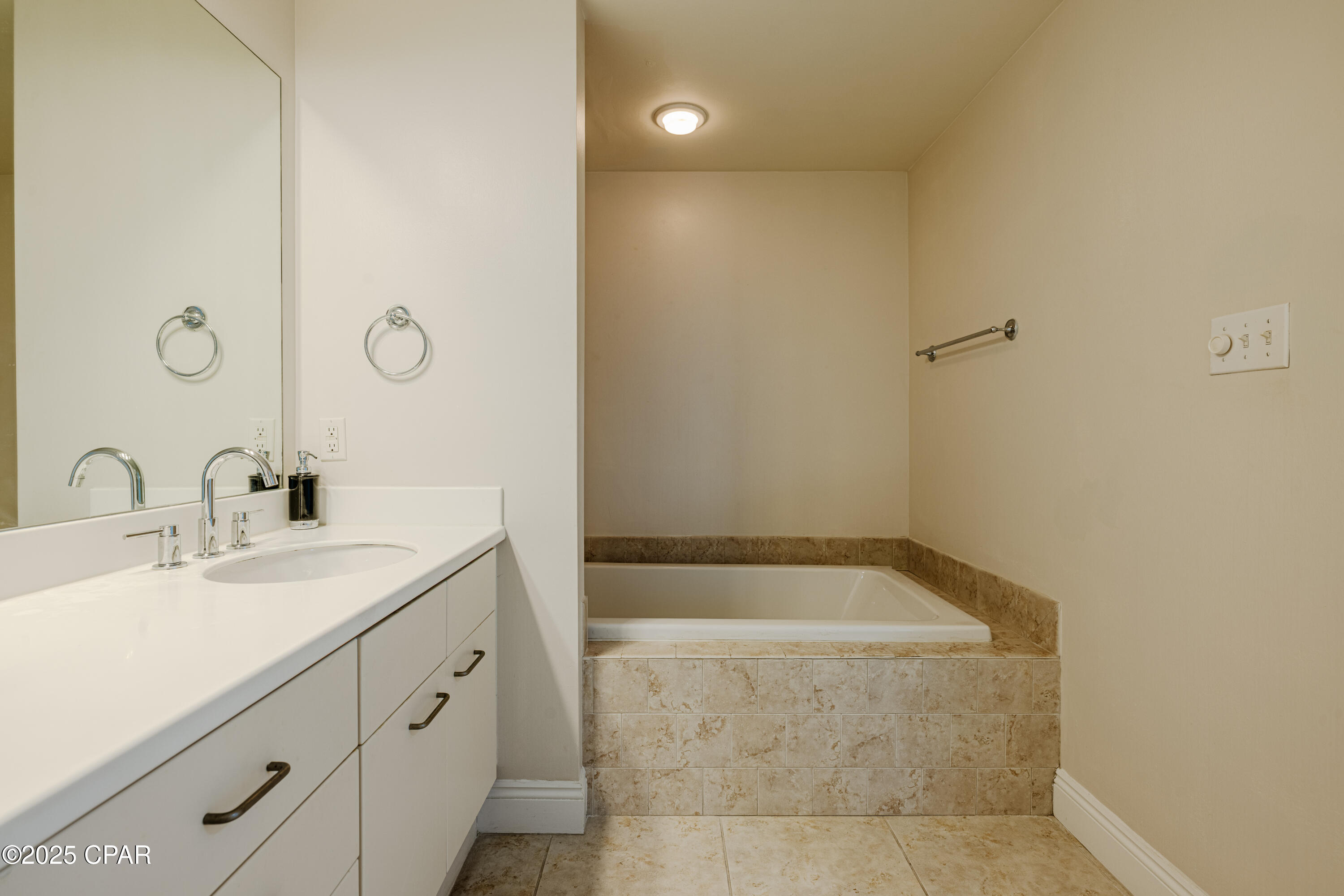 Image 43 For 6422 Hwy 98  503