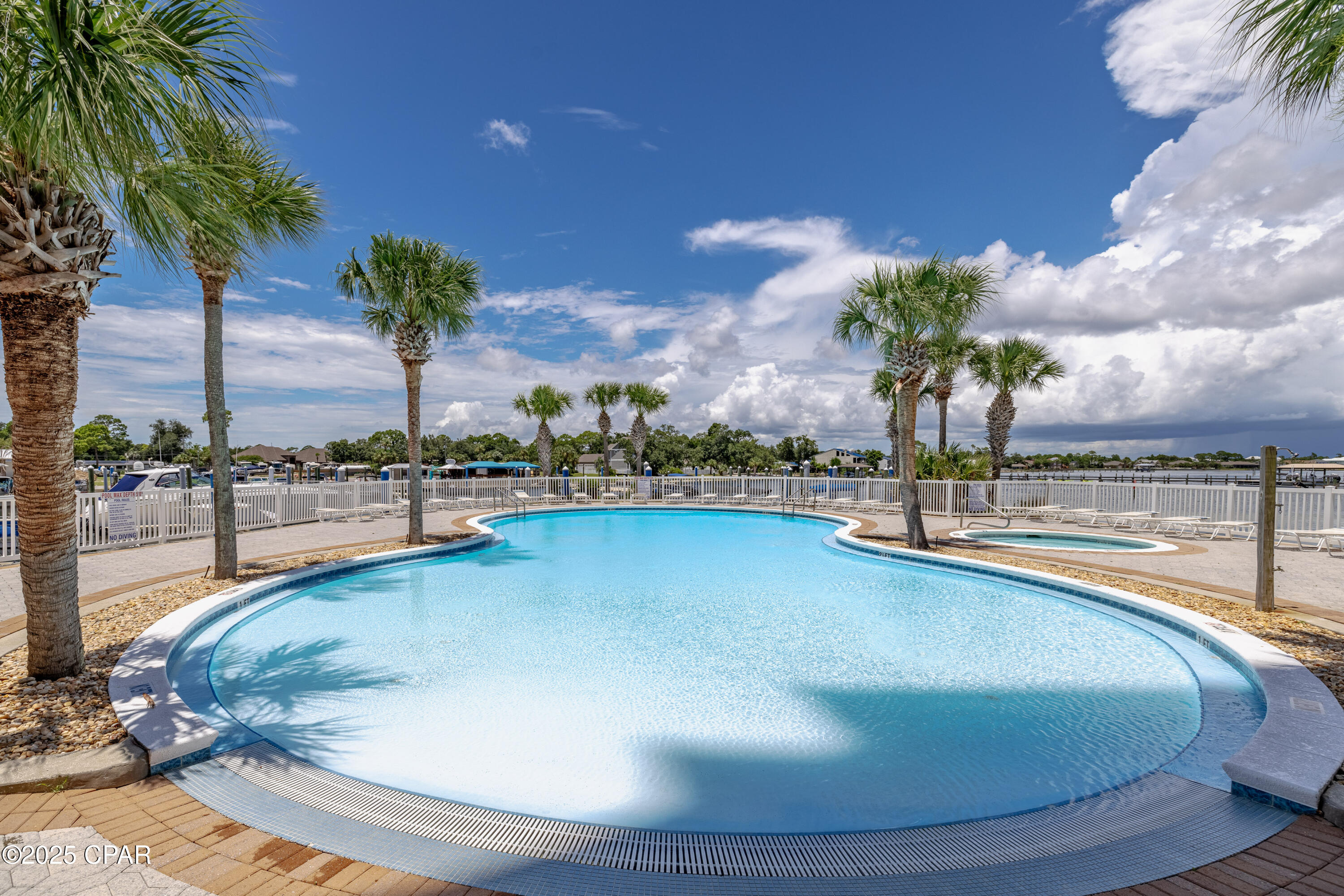 Image 61 For 6422 Hwy 98  503