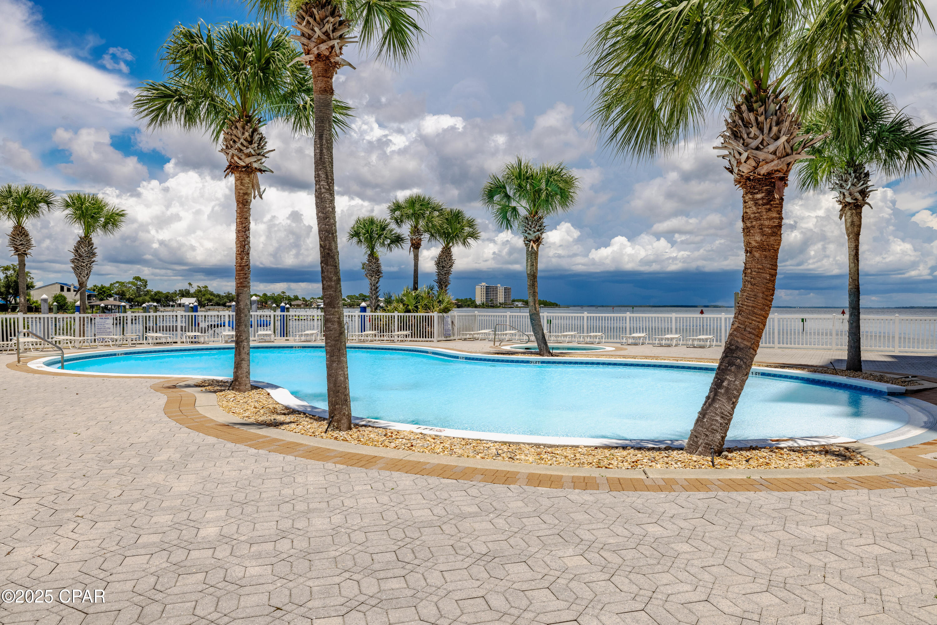 Image 62 For 6422 Hwy 98  503