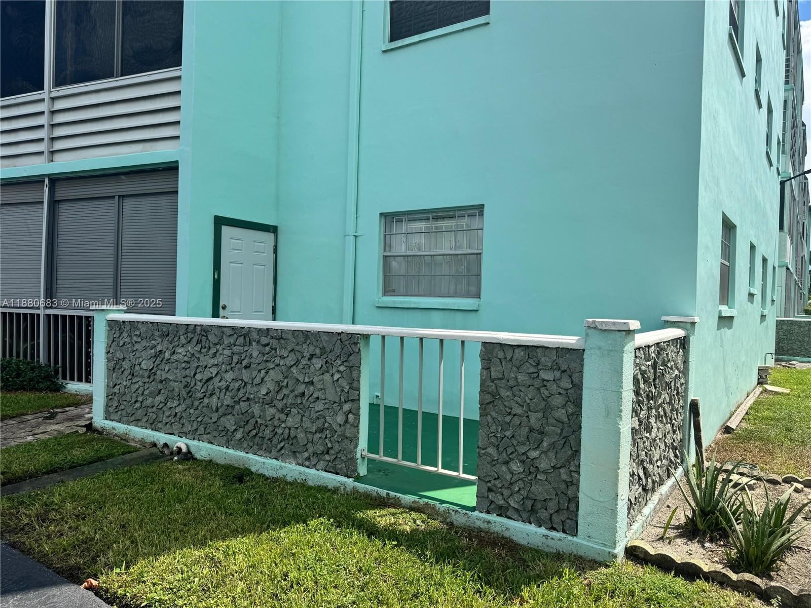 Property photo # 8