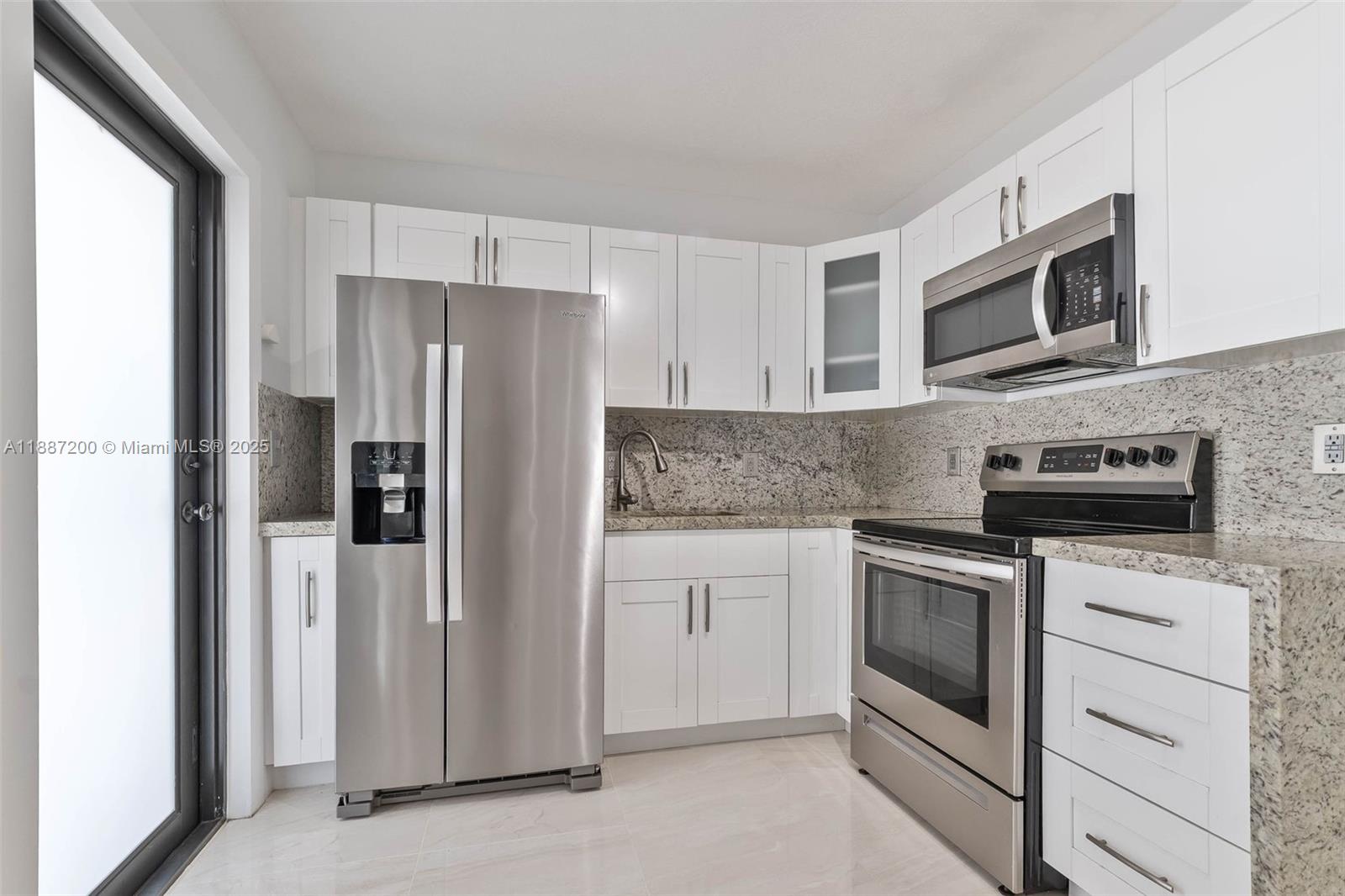 Property photo # 0