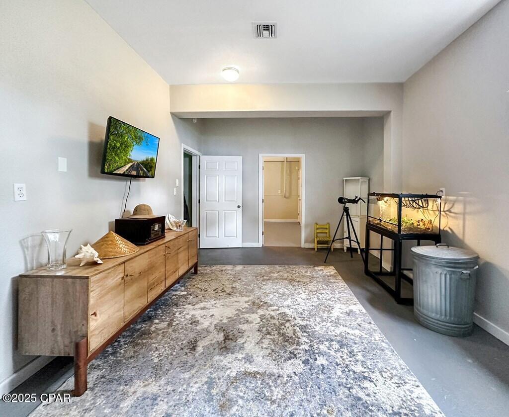 Image 28 For 4977 State Road 30a Street