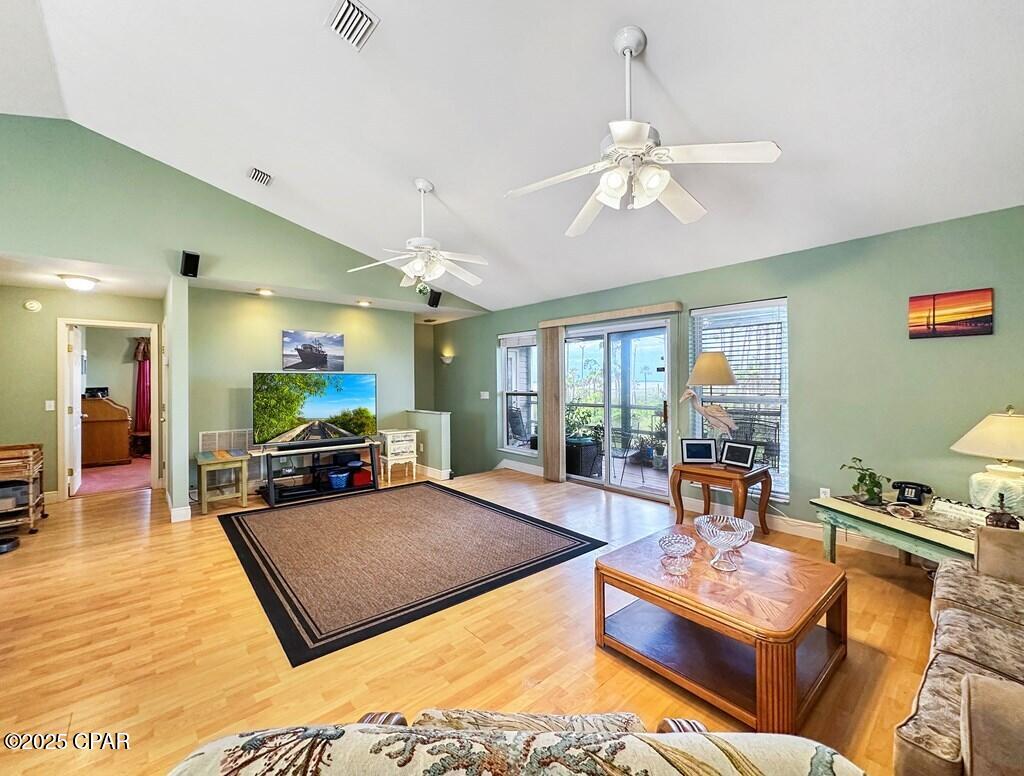 Image 4 For 4977 State Road 30a Street