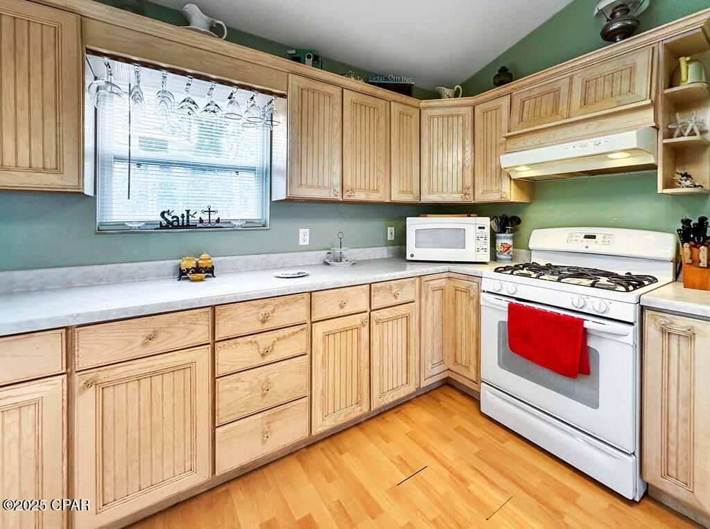 Image 8 For 4977 State Road 30a Street