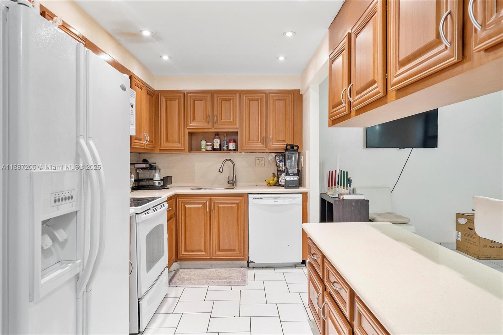 Property photo # 4