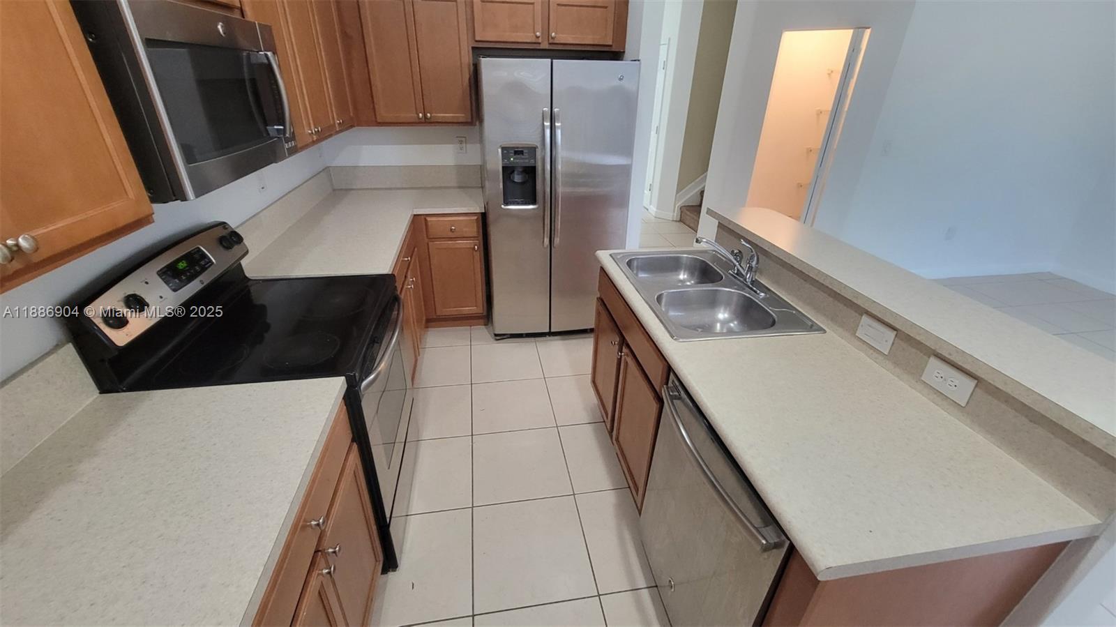 Property photo # 5