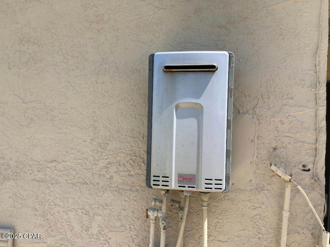 U Skrs5pb2tz1j3 Nezmahmojnmri_evhynrcomqv_e