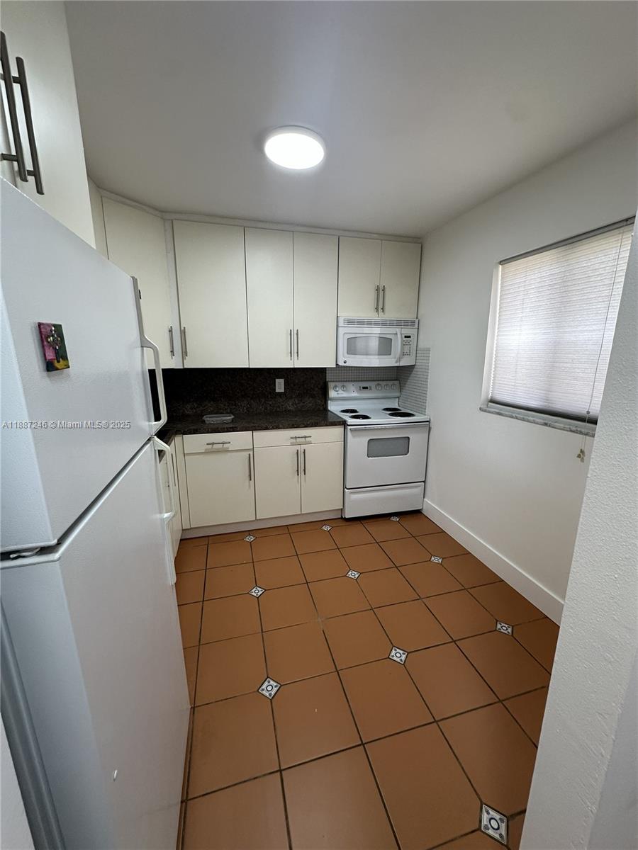 Property photo # 7