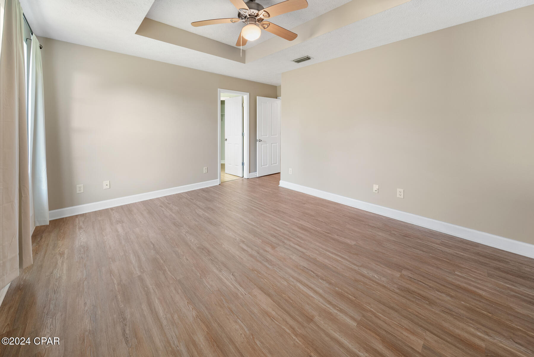 7bn0c5f2hg6zuqd9ma5ho1osrpbgtngdwg_ra_63e90