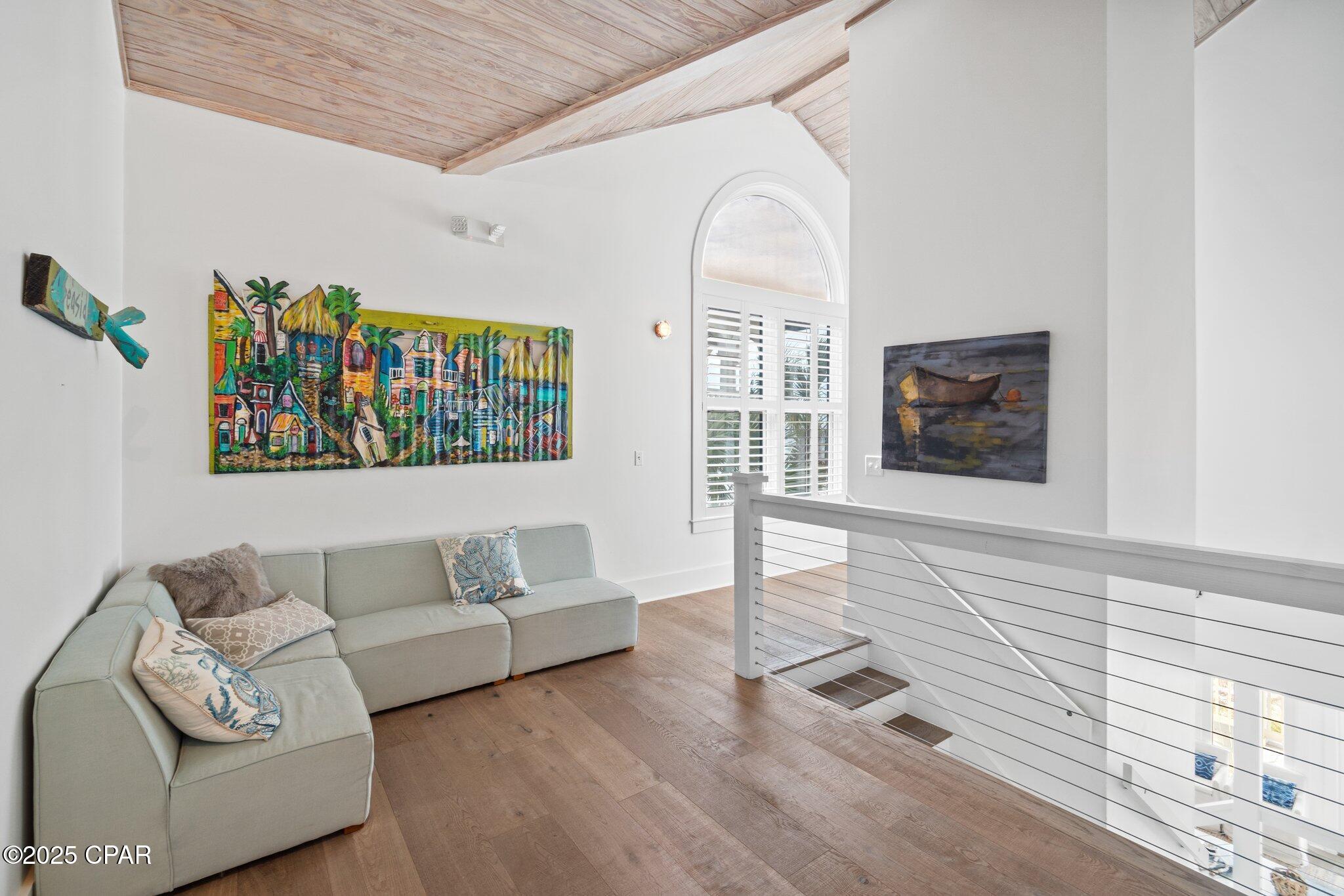 Zsf Ajbqwqr7uhgvjx7xji0q2xheyjknr_b120uaunq