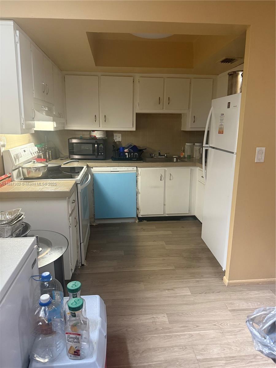 Property photo # 2