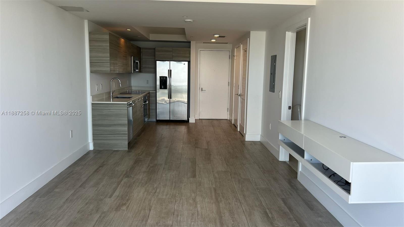 Property photo # 9