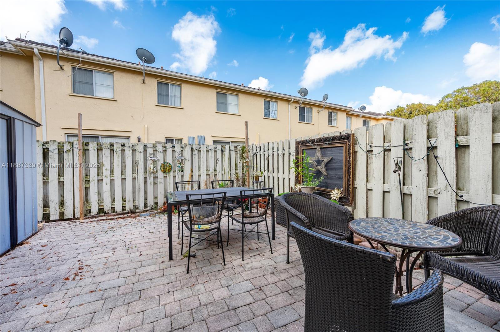 Property photo # 3