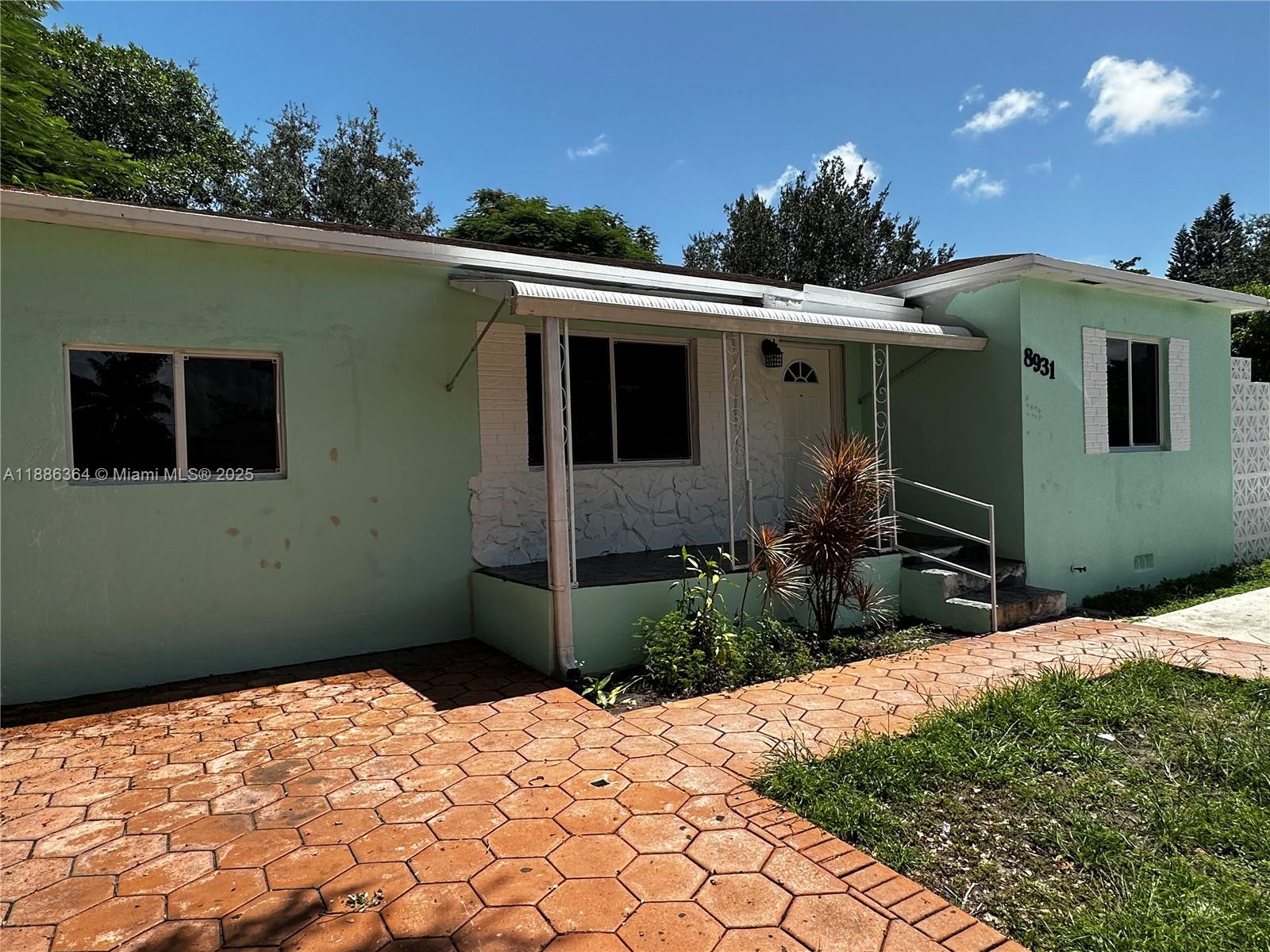 Property photo # 0