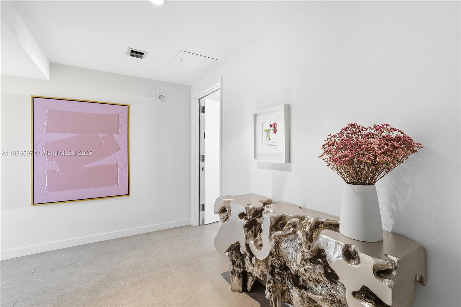 460 28th St Unit 1805, Miami, Florida 33137