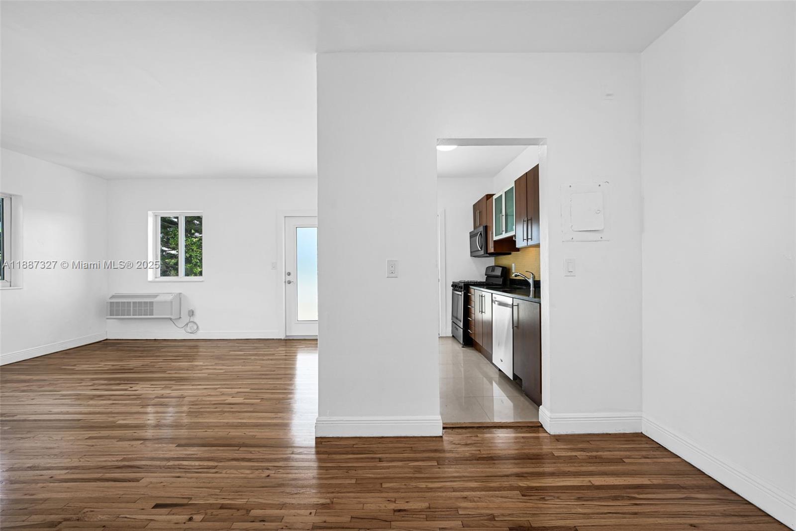 Property photo # 3