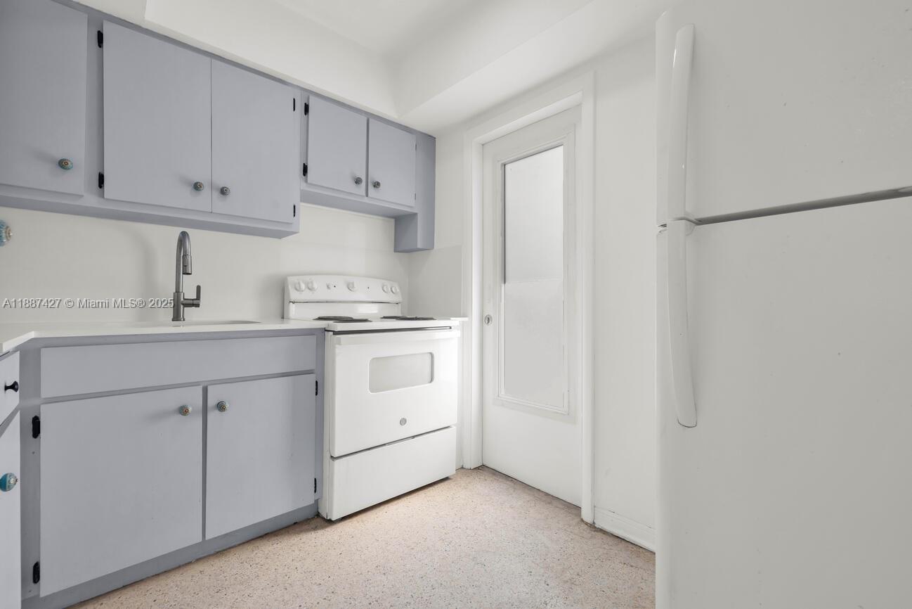 Property photo # 6
