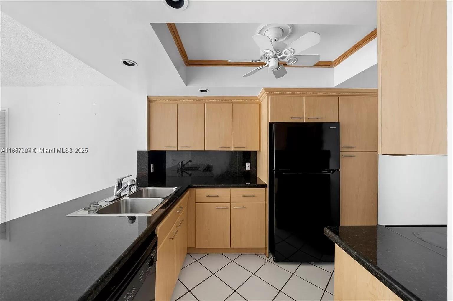 Property photo # 8