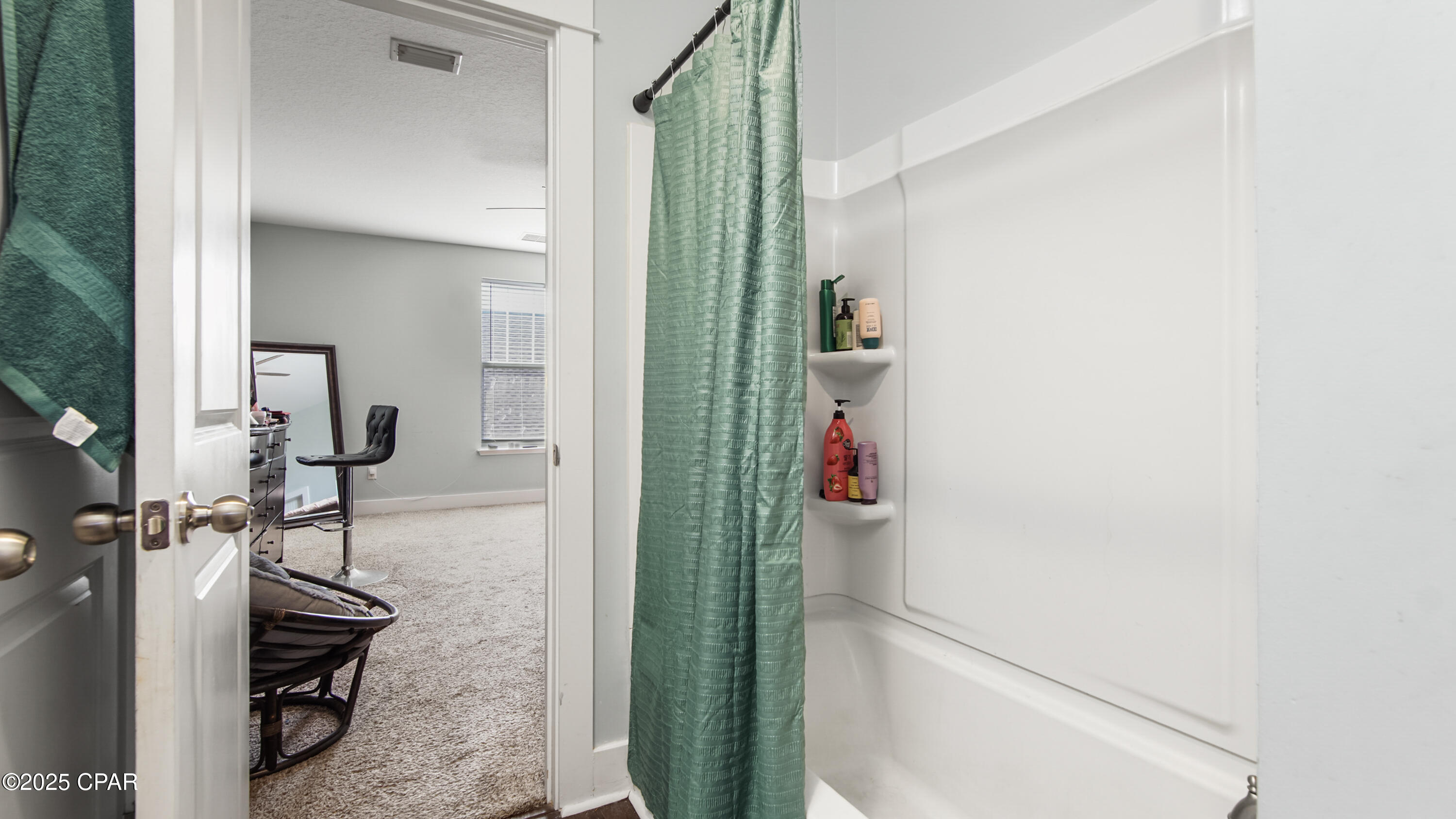 Ei7ecyyllibqmq_grtj045sseyggn4gahlkqwpck_ 8