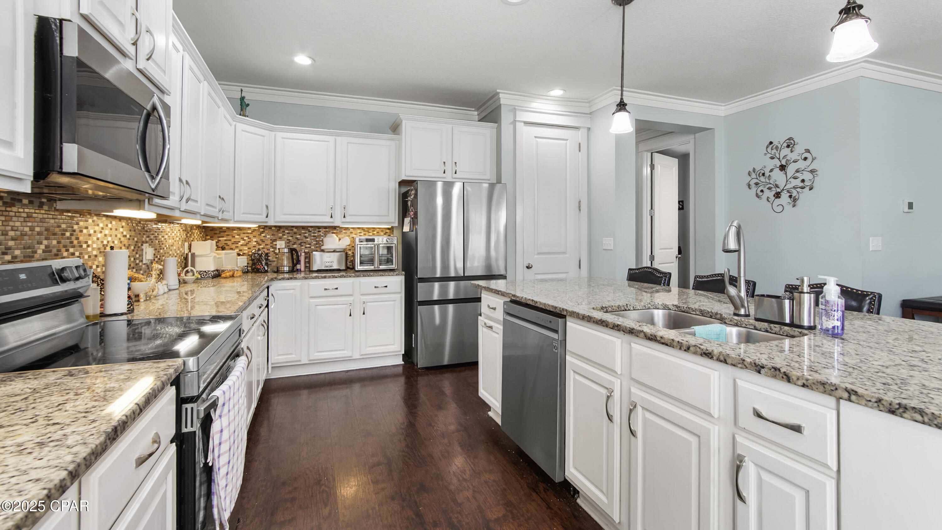 Kthgec1cmwmbiwn4k4frs6dcly12zp9mrua1u9nzzqe