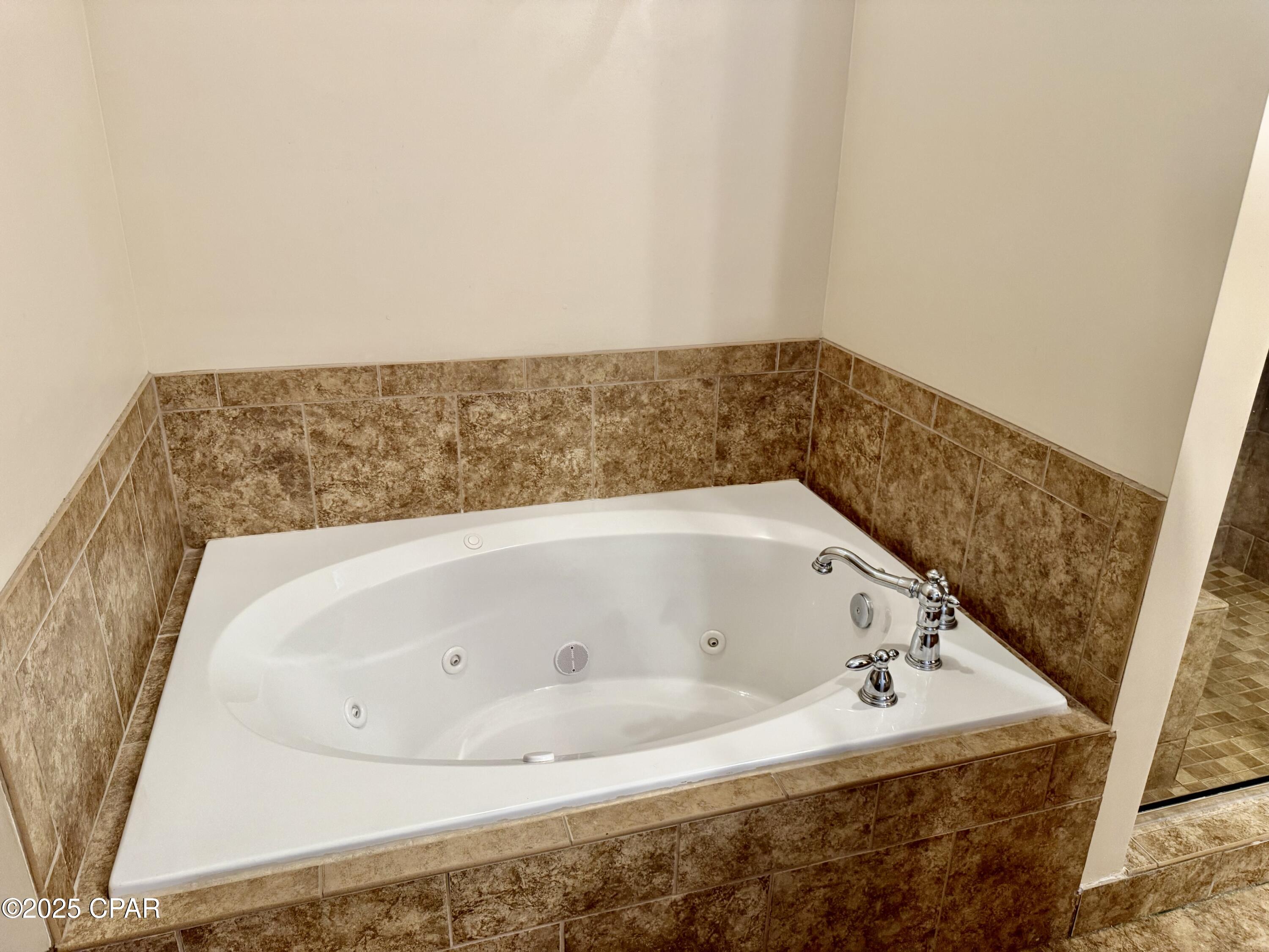 L3ydg Lyjbz81v41uc5ixp3ge62nza5hfpsbme44nse