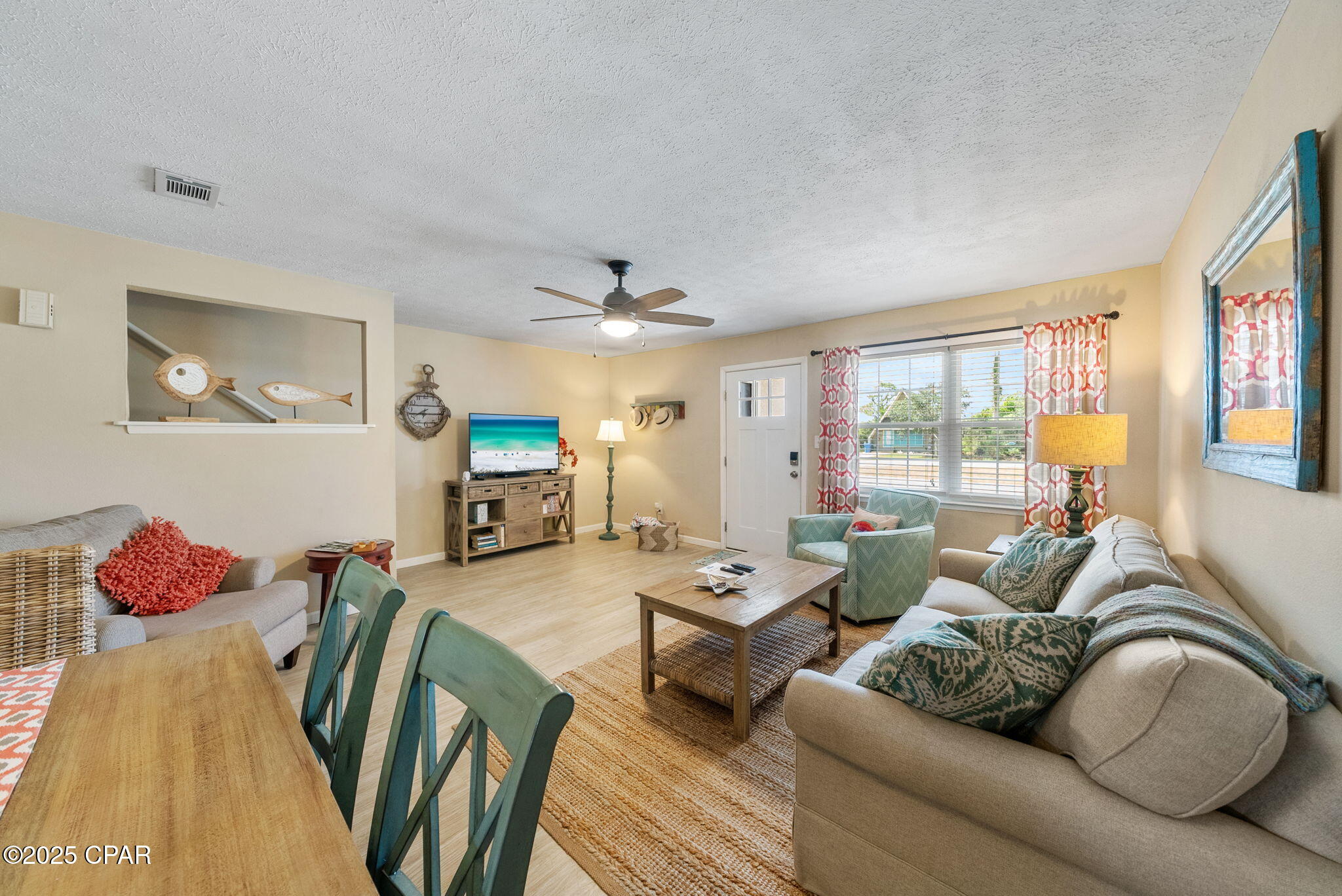 Tyt_lb4sdry1lz8nh7qq4pq6dhznfovtl0s_cqcicfm