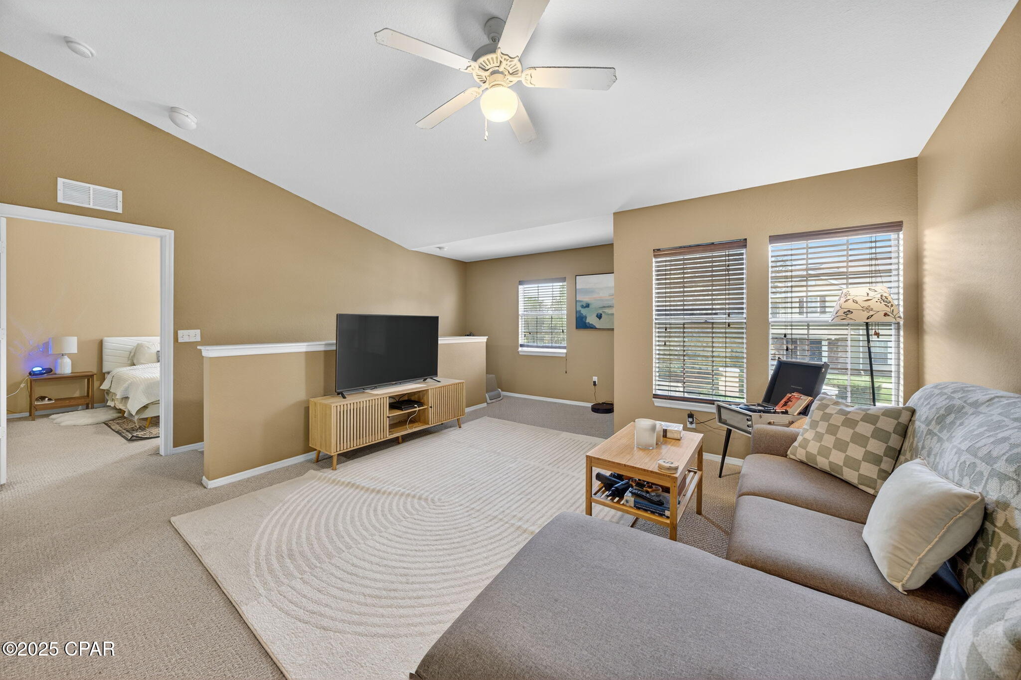 Fe Uxfzocbx5oa7fmc06rl4jgotrczl8loqrezzyqd4