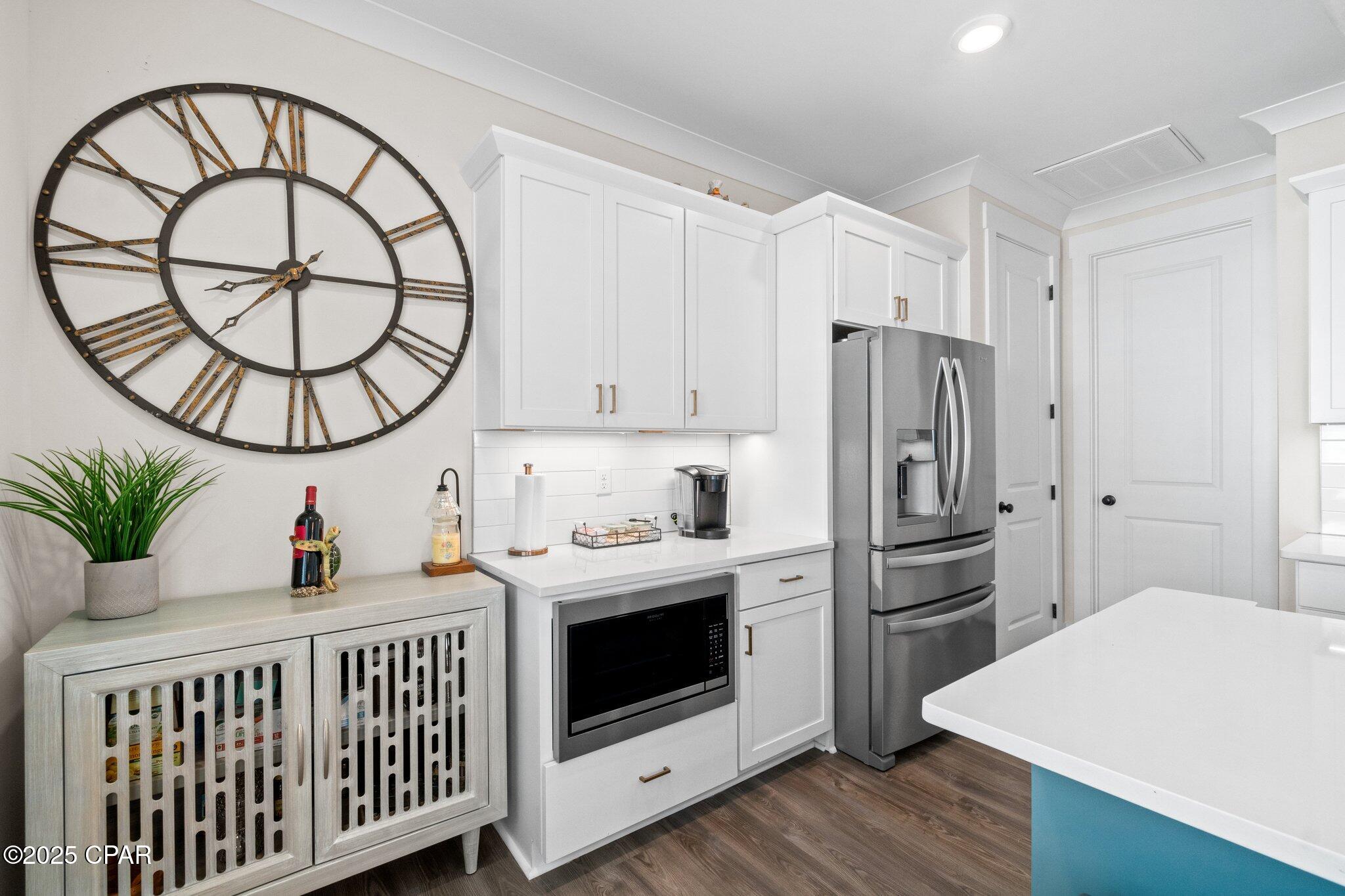 Image 12 For 2121 Sedges Avenue