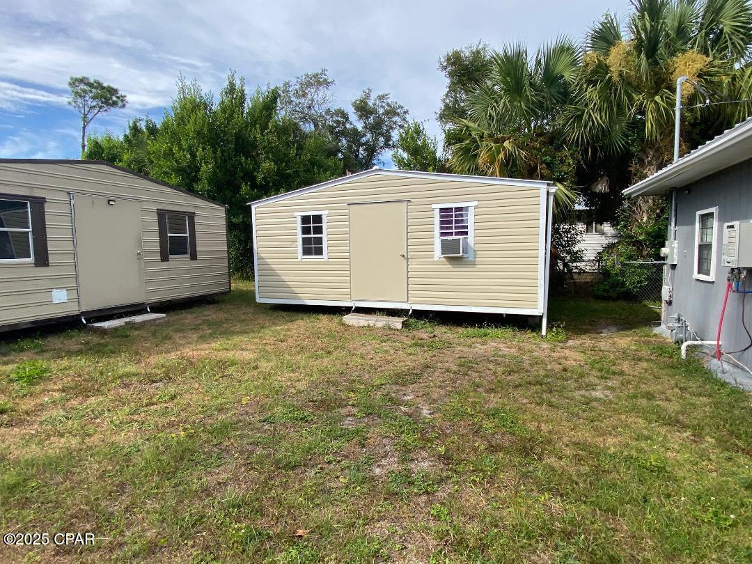 Image 13 For 707 Satsuma Avenue