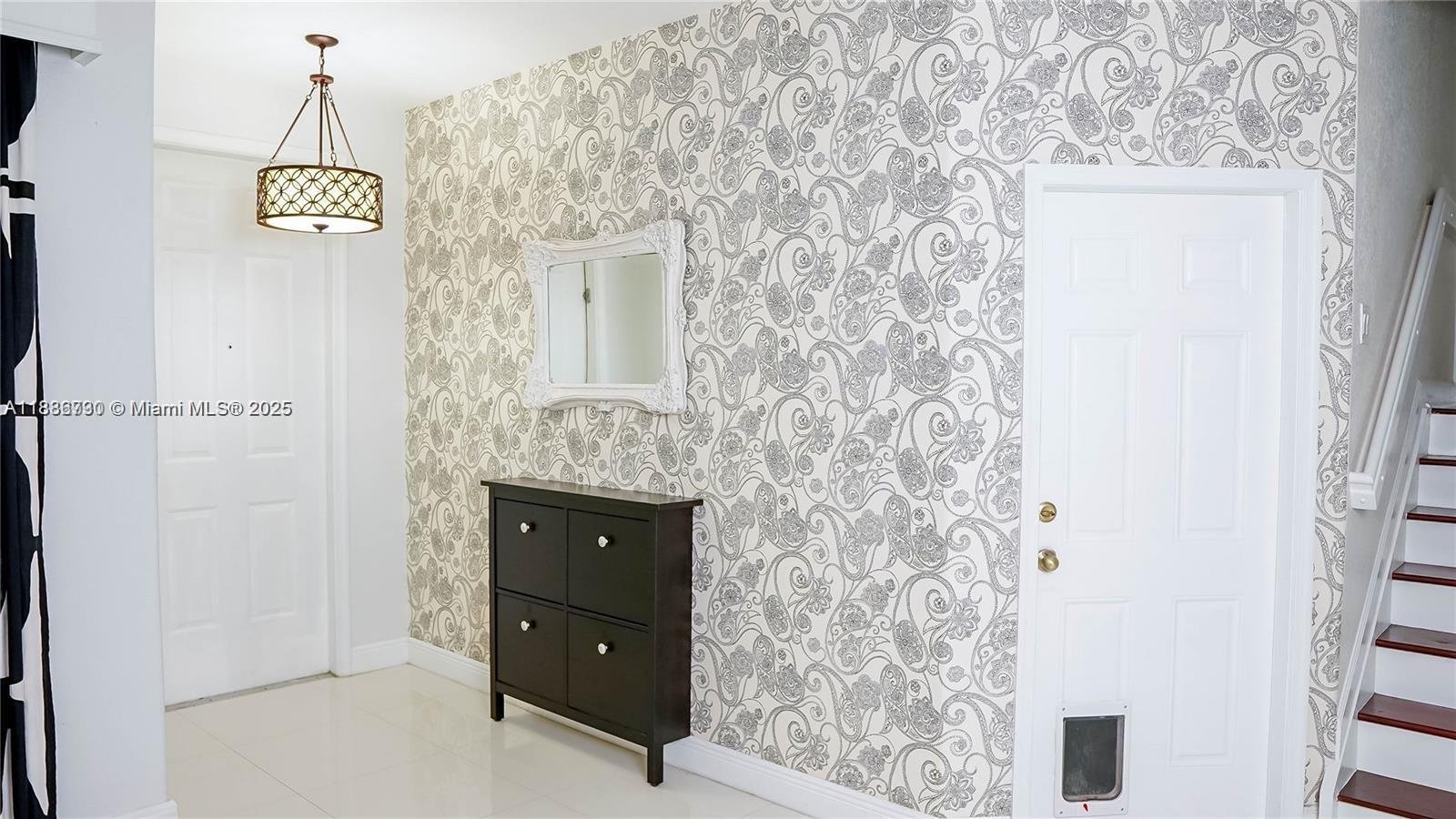Property photo # 9