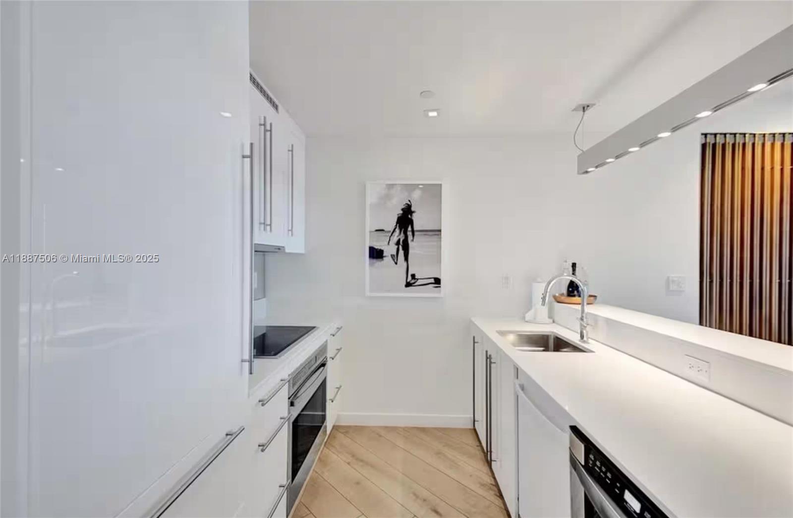 Property photo # 2