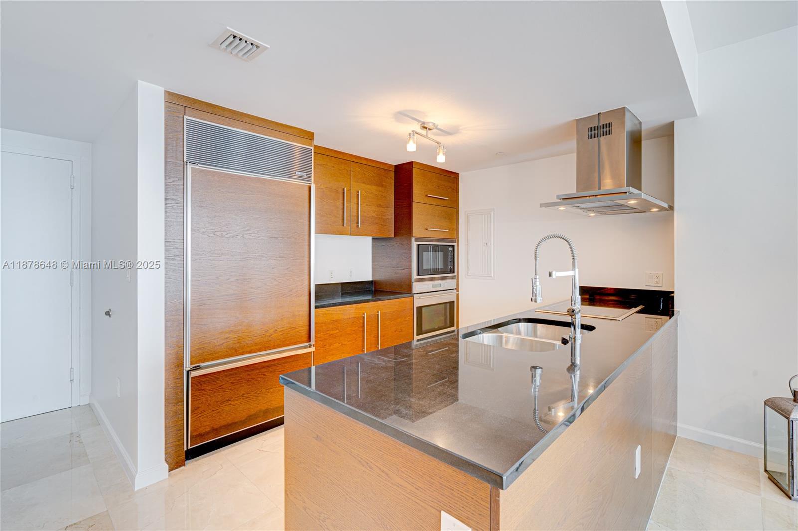 Property photo # 6