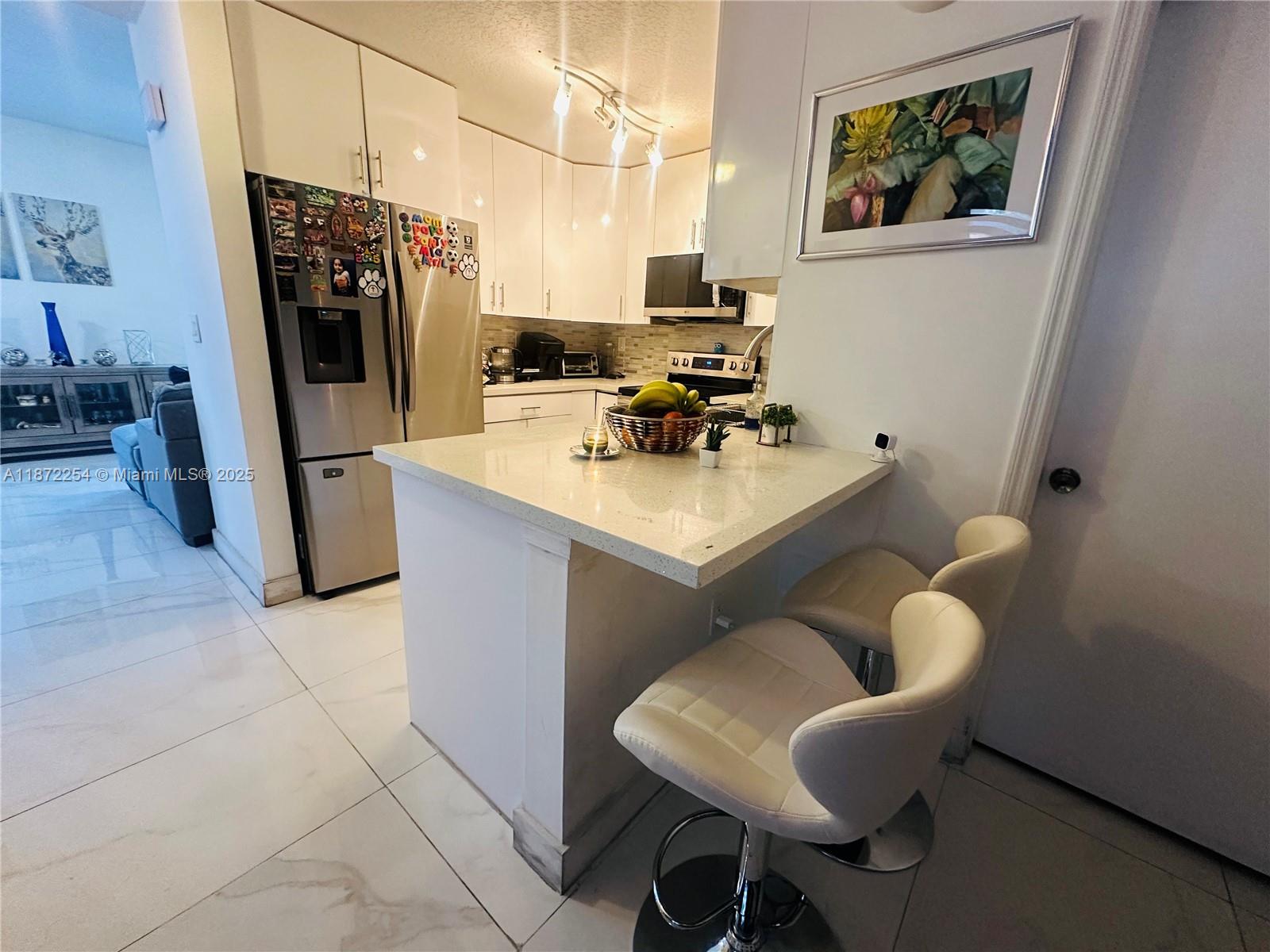 Property photo # 2