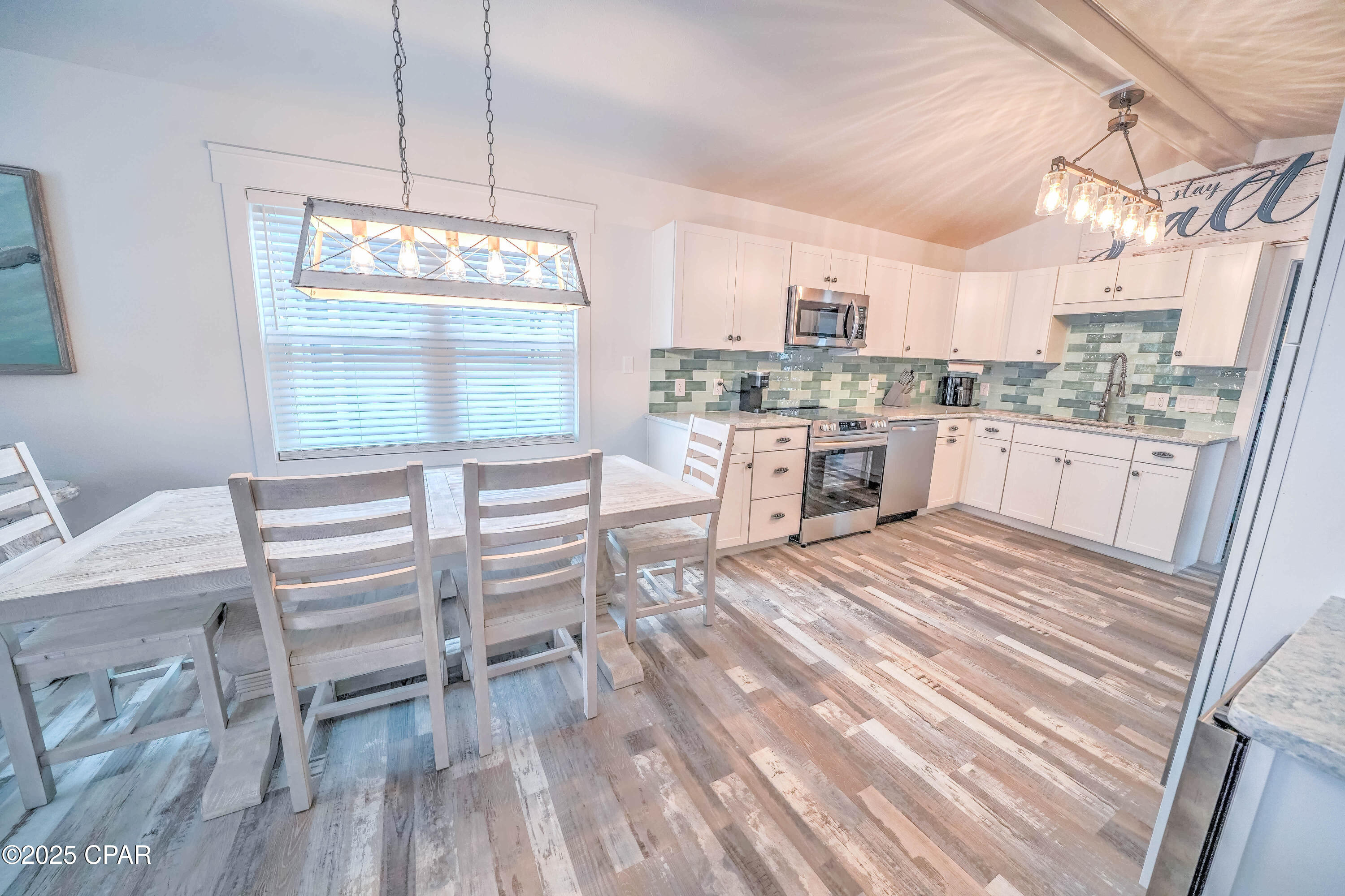 Pf9j3_mlflfi7vcv0rnhlfdjamo6ctbof3hibx5ynji