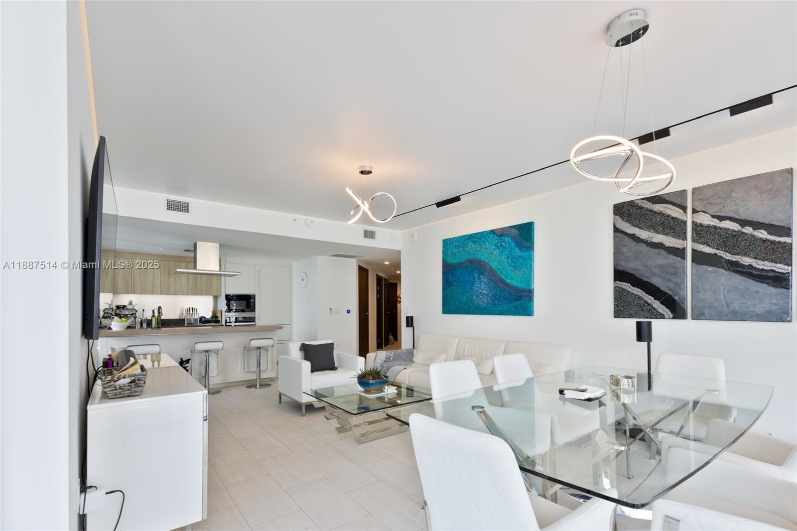Property photo # 4