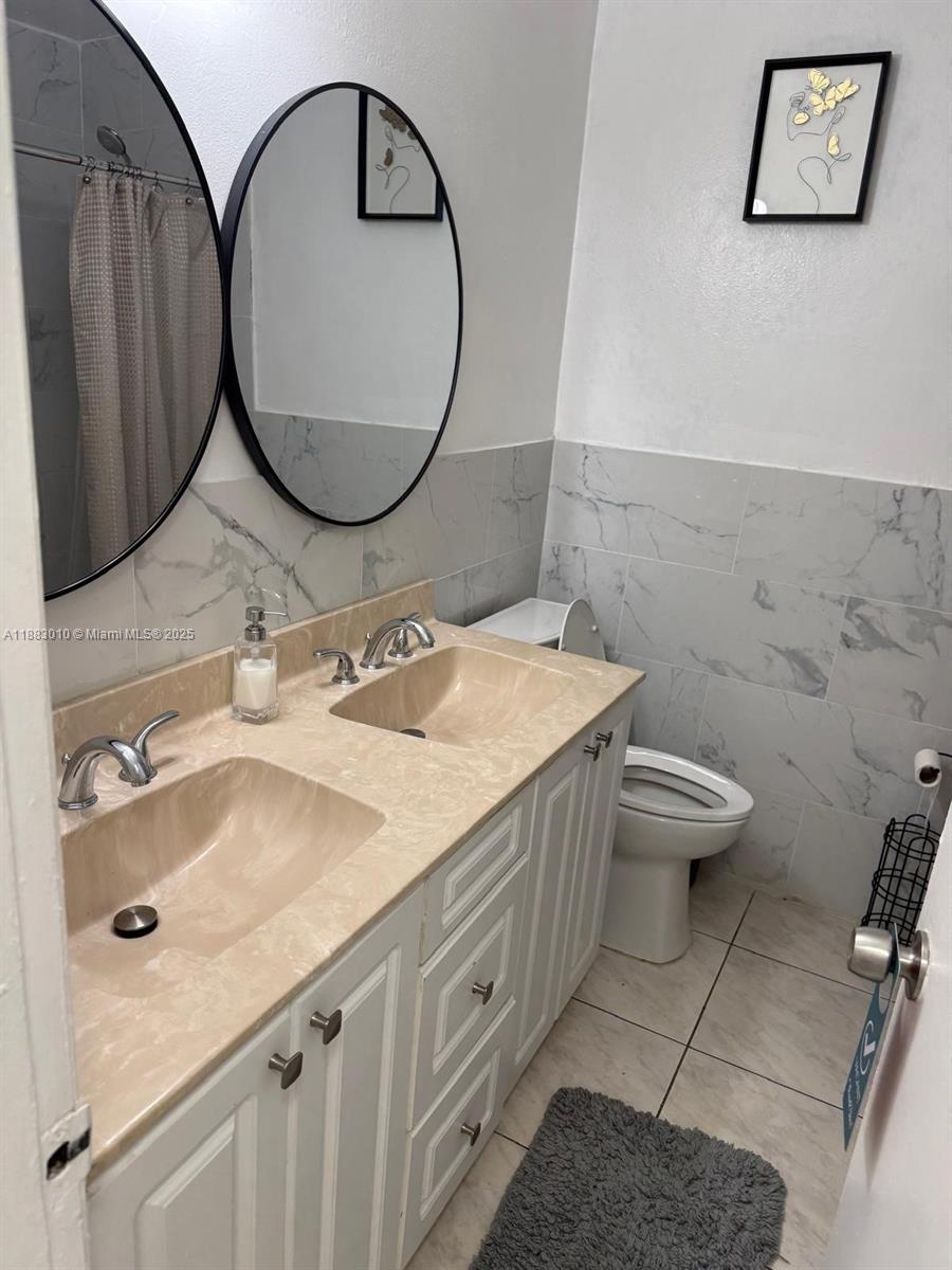 Property photo # 2