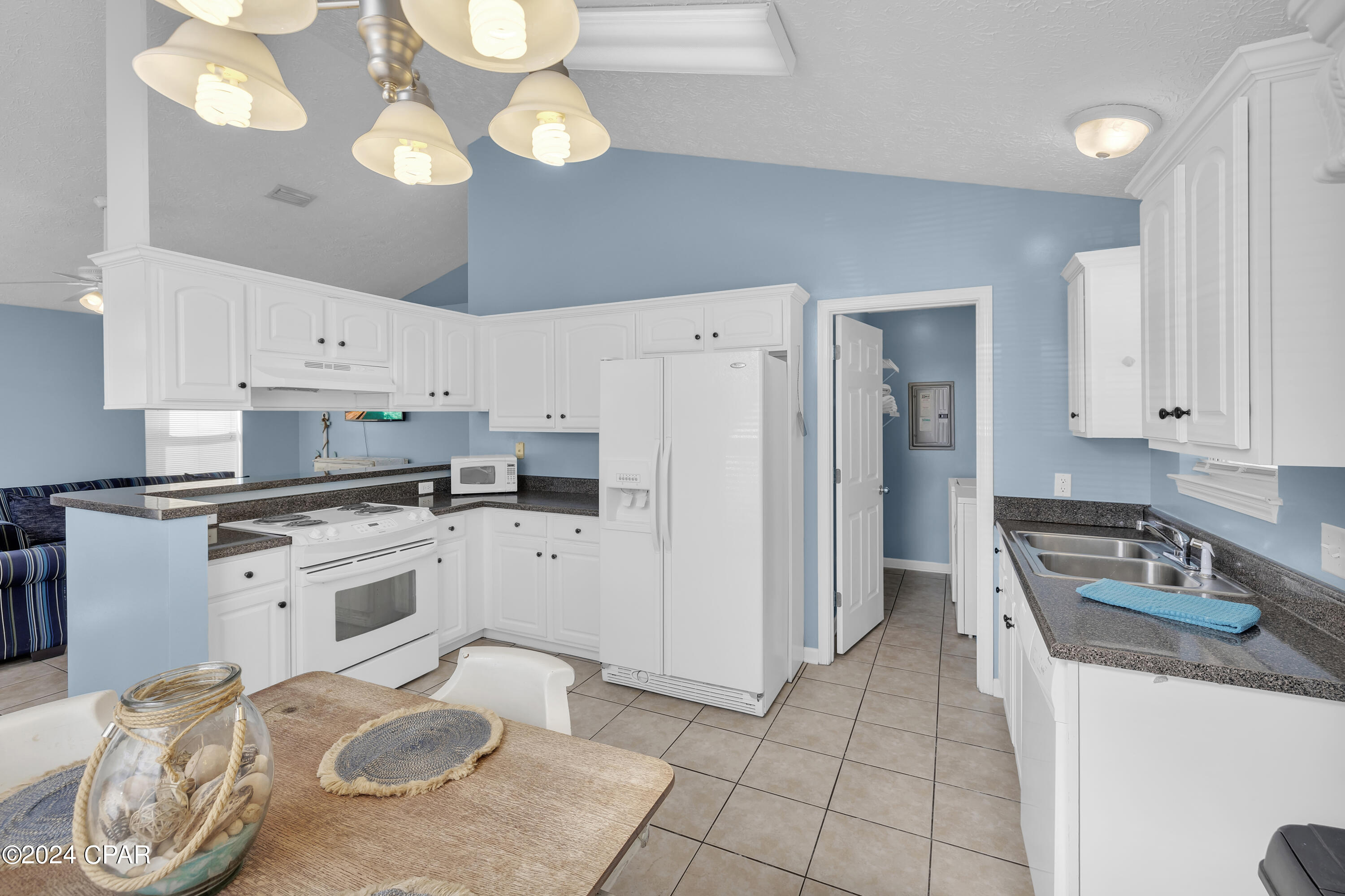 0nlf1f1e6  Bhxrmyi Czodnn3on9ruegqwaf2ffolc