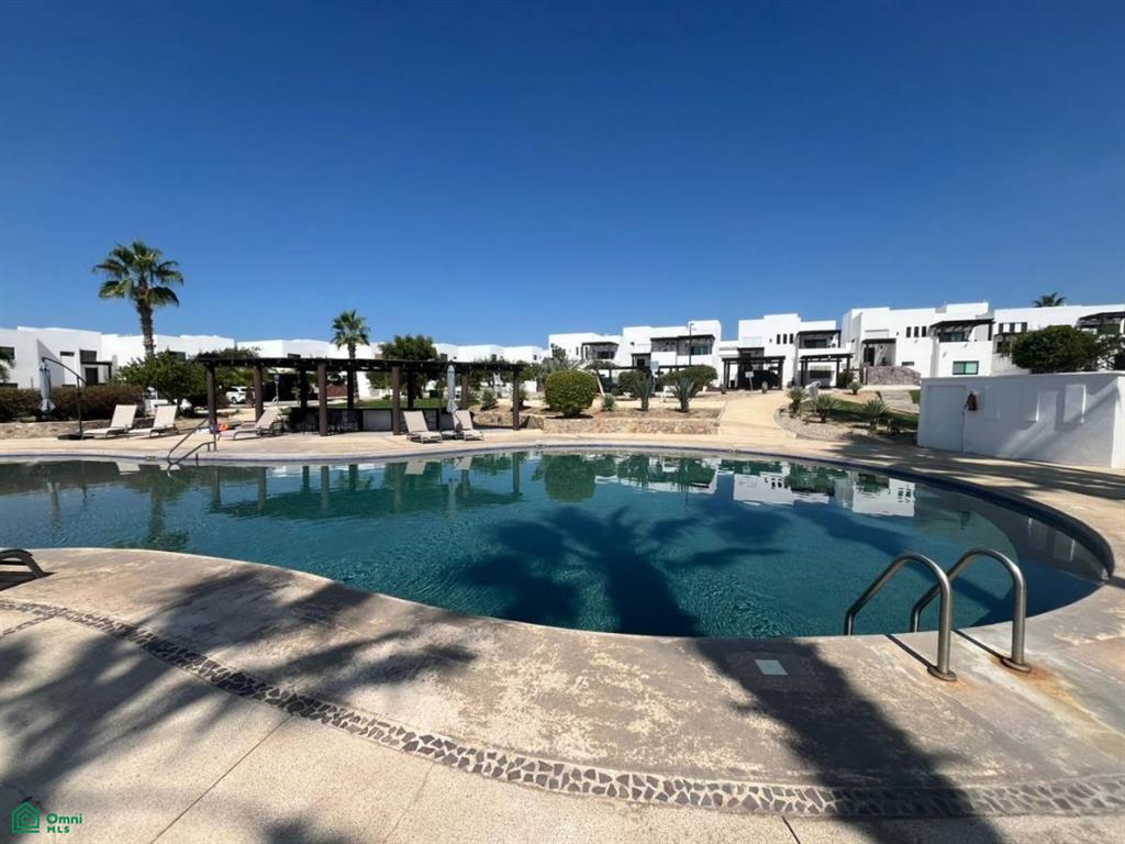 Fracc, cumbre del Tezal,C. Isla Sn. Lazaro 2, El Tezal, Los Cabos, Baja California Sur