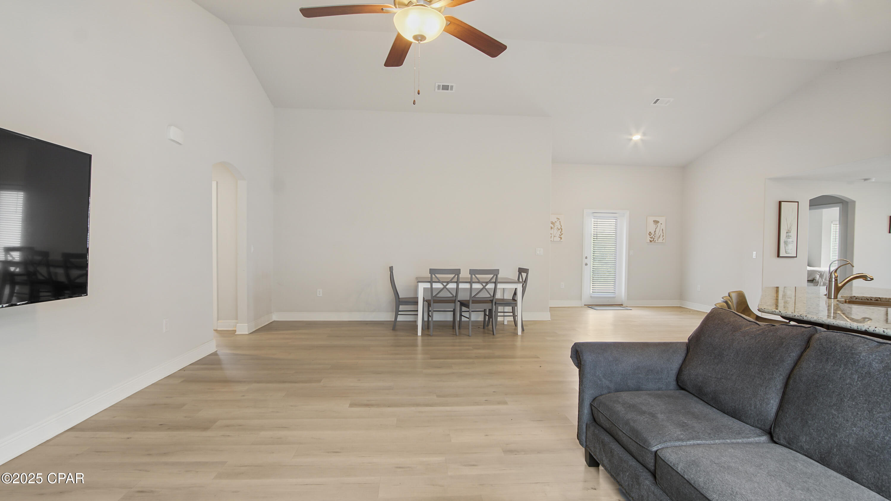 Doe2dreealinc6pnrakj4uwehnajujzj6if0vcsg0nc