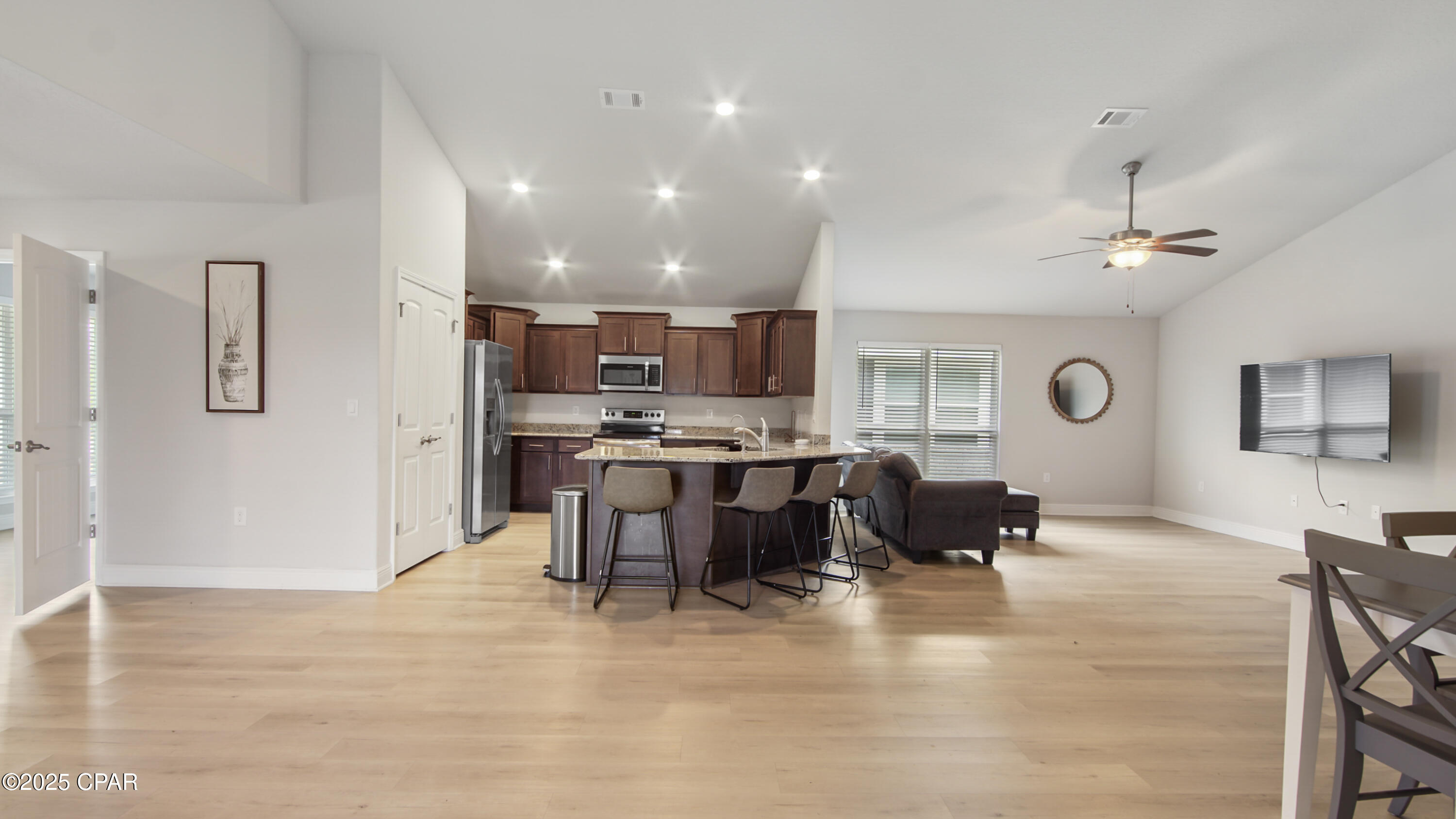 Muqu3nmbdspqwmc6upyzjjb5g7islww7v7pn2hjjj0k