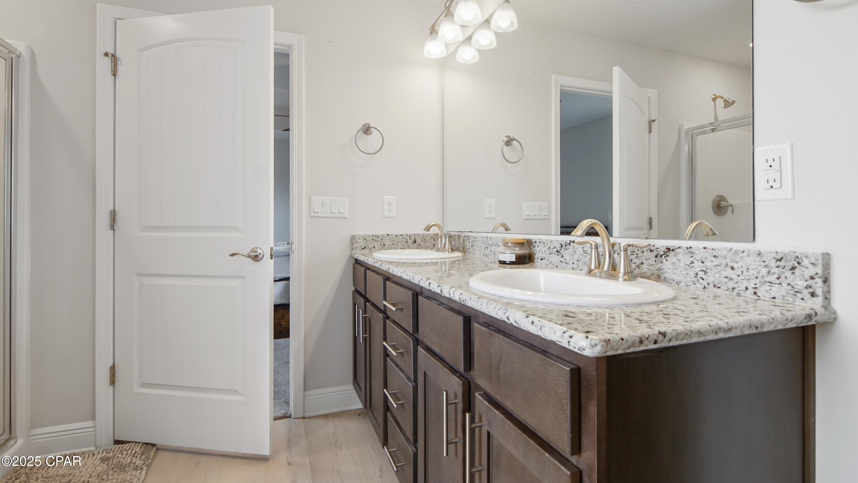 Dvmj 4tn_kbhd5f089ikoankenpllabadmwpnwr8ifg