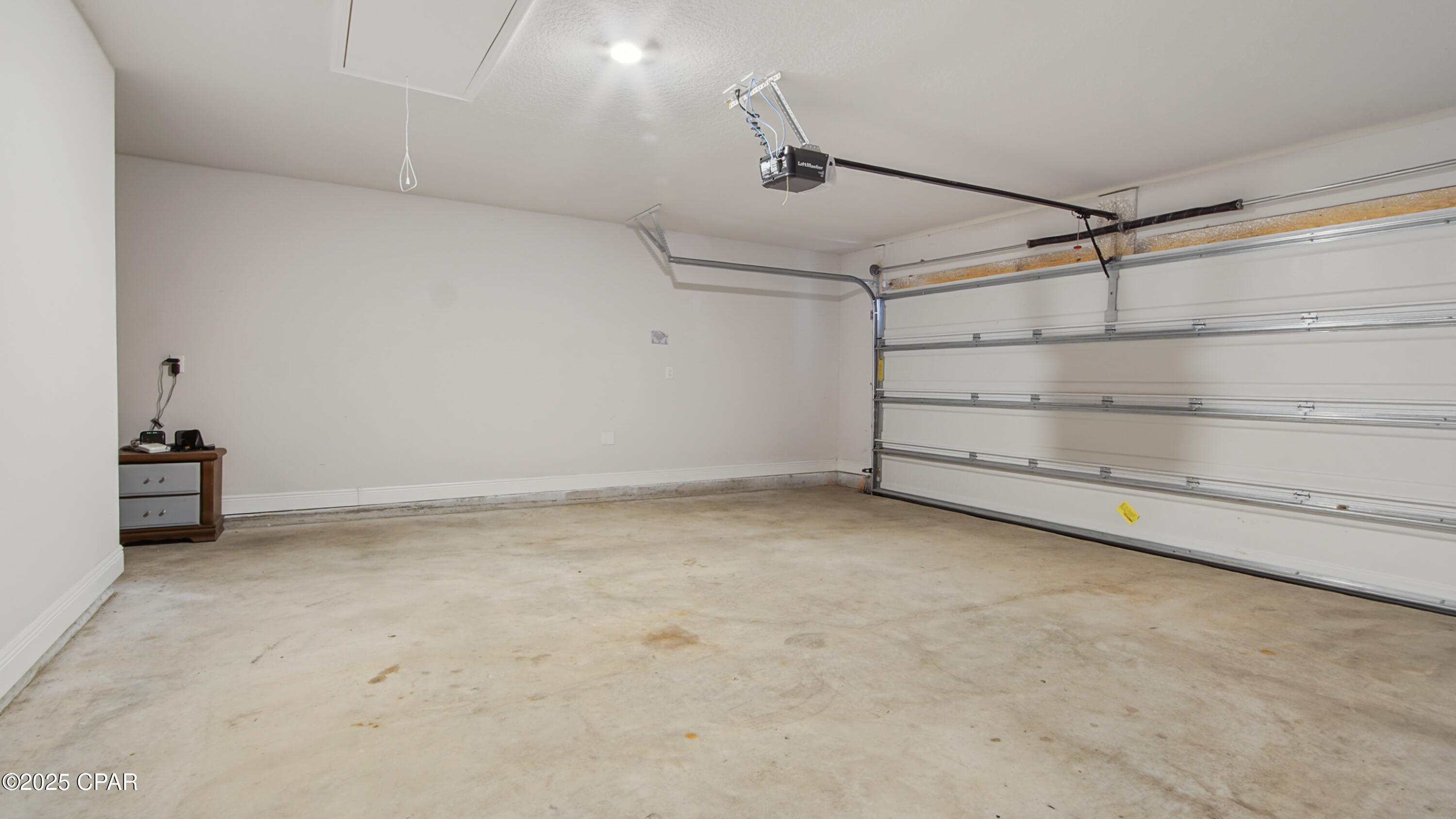 Go Zotjy3pxmxqspivw M2a8hroeylupag1bgha_iks