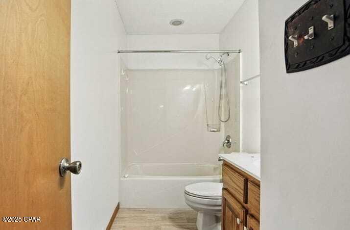 Image 11 For 833 Pierson Drive